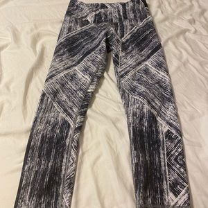 Lulu lemon leggings